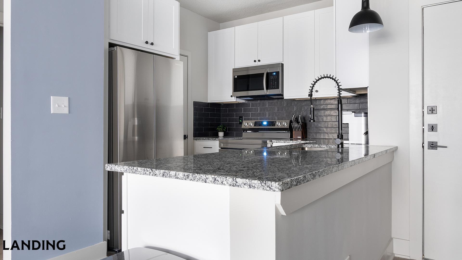 Building Photo - 49 Boulevard SE