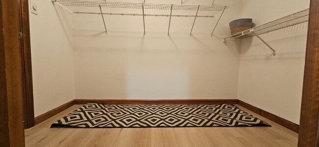 Building Photo - 25 Washington St