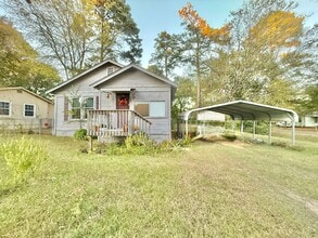 Building Photo - 501 Rockdale St