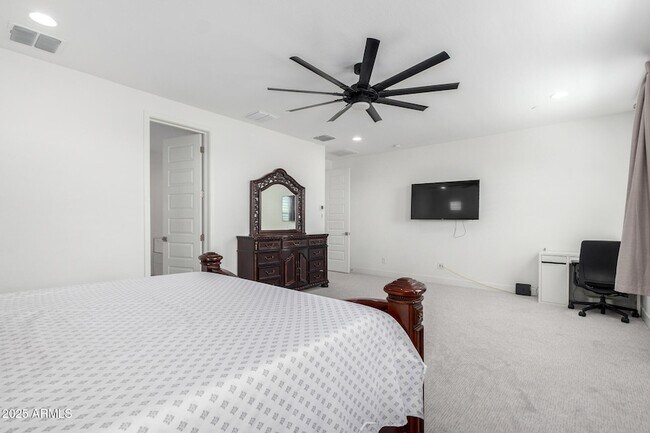 Building Photo - 12637 W Cassia Trail