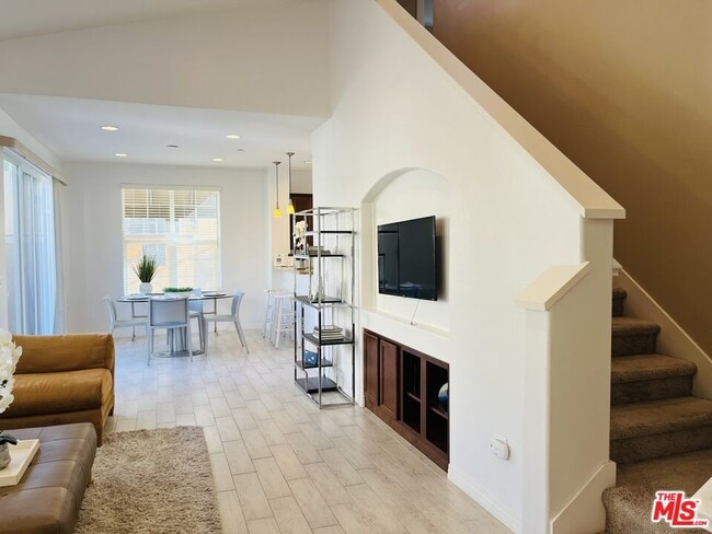 Building Photo - 80043 Silver Sage Ln
