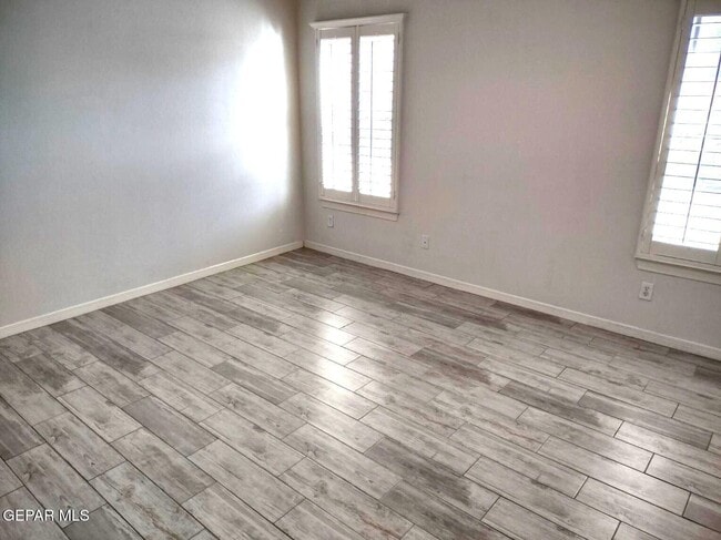 Building Photo - 2828 Bear Rock Pl