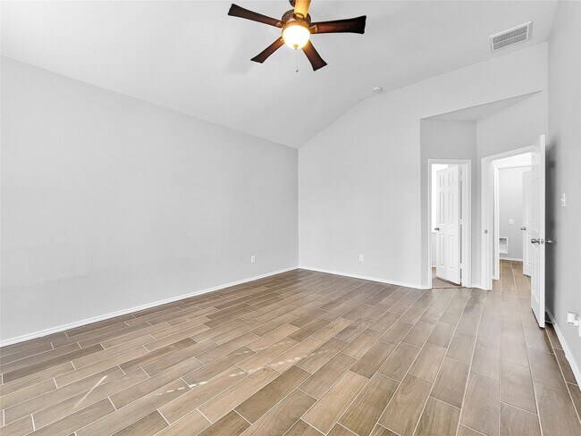 Building Photo - 8822 Rolling Rapids Rd