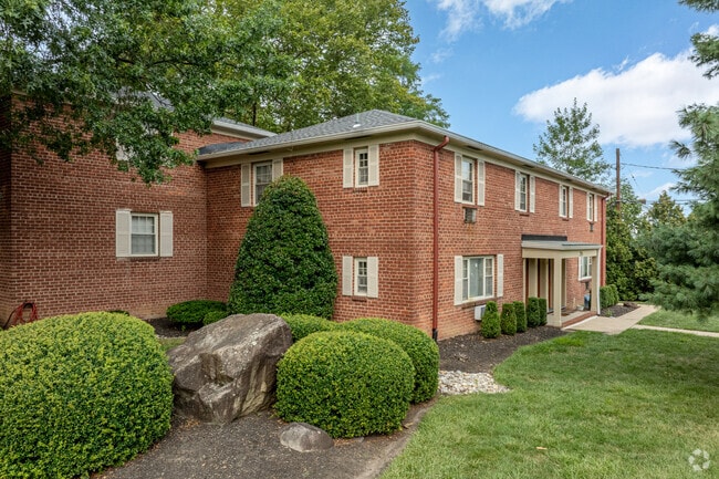 Building Photo - Madison Apartments