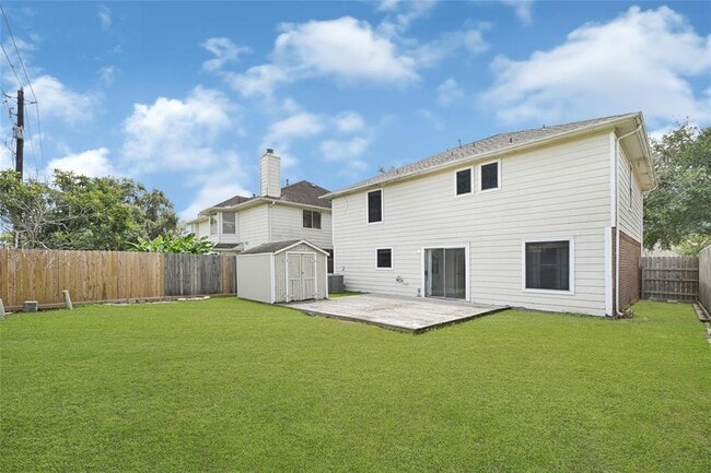 Building Photo - 2935 Sailors Moon Dr