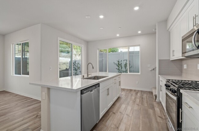 Building Photo - 1523 Wingwood Ln