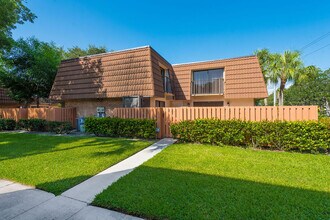 Building Photo - 185 Charter Way