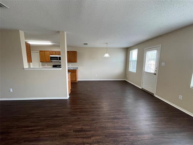 Building Photo - 2912 Crimson Clover Dr