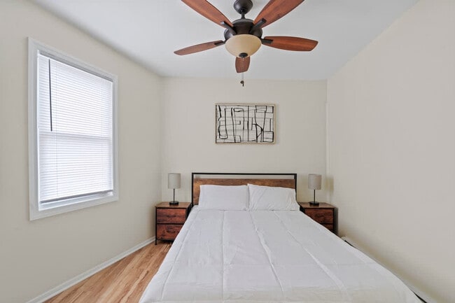 Building Photo - 1626 Union Turnpike