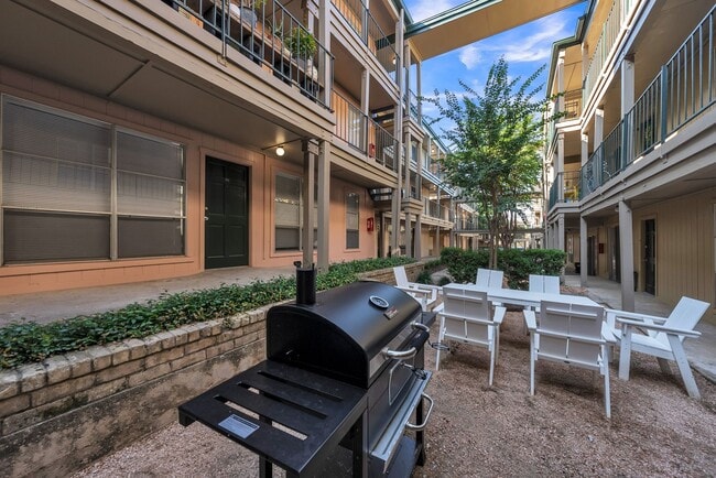 Floorplan - Oak Park Apartments