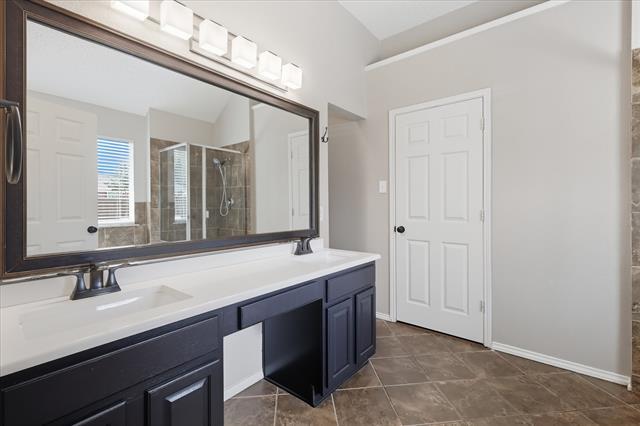 Building Photo - 7628 Waterside Pl