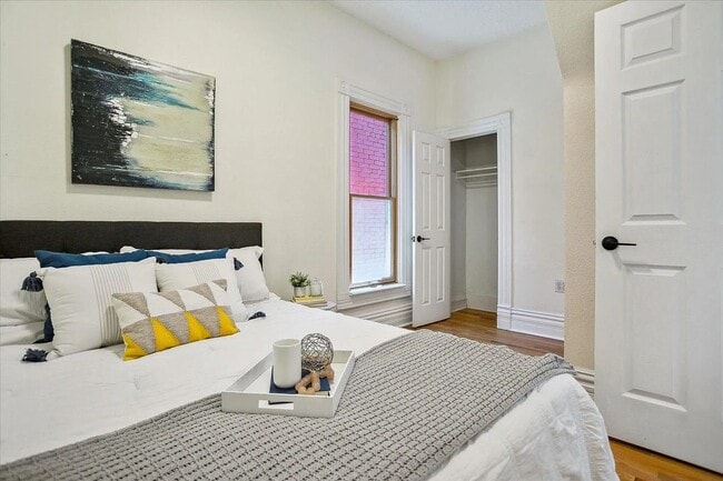 Building Photo - 3BD, 2BA House for Lease in Highlands Square