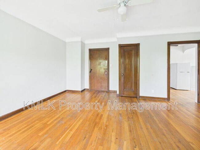 Building Photo - 1346 Kenilworth Ave