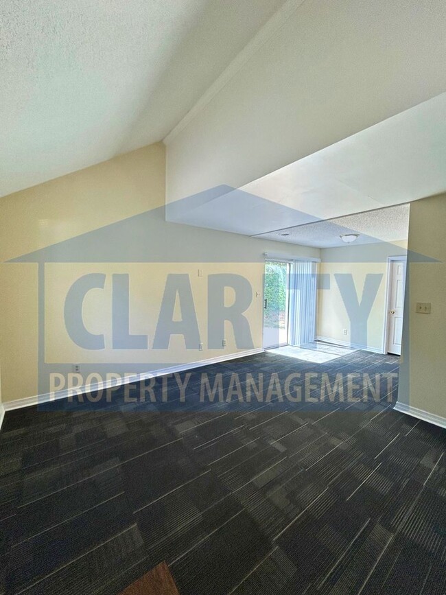 Building Photo - Location! Location! Location!