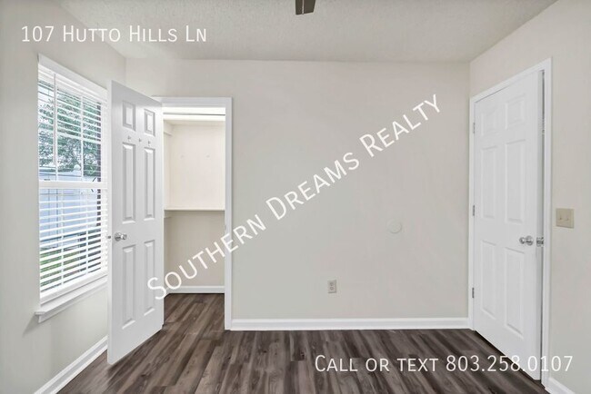 Building Photo - 107 Hutto Hill