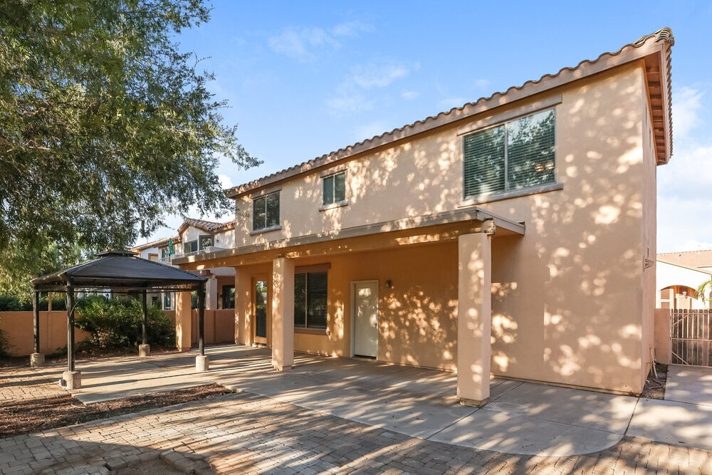 Building Photo - 15360 S Camino Agua Azul