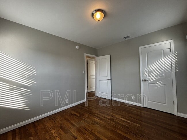 Building Photo - 2830 Harvey Way