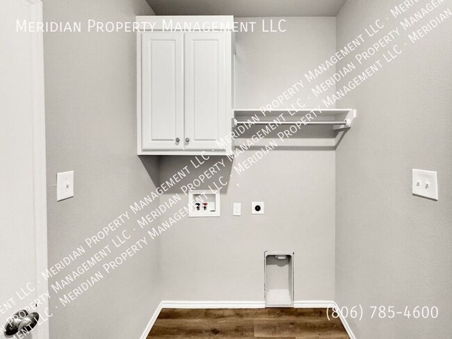 Building Photo - 1222 Donald Preston Dr
