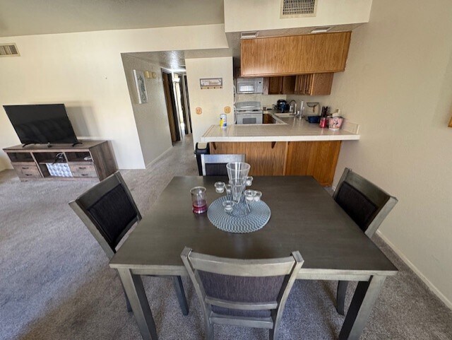 Building Photo - 454 Riverfront Dr