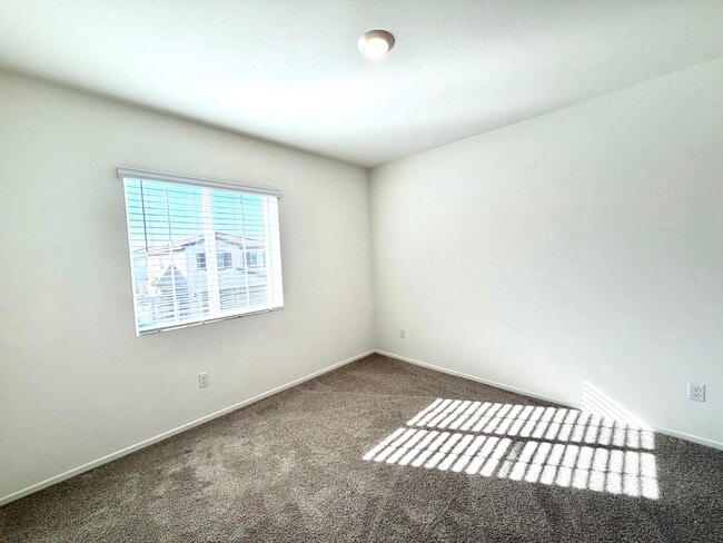 Building Photo - Stylish 4-Bedroom Solar Home Near Community Park