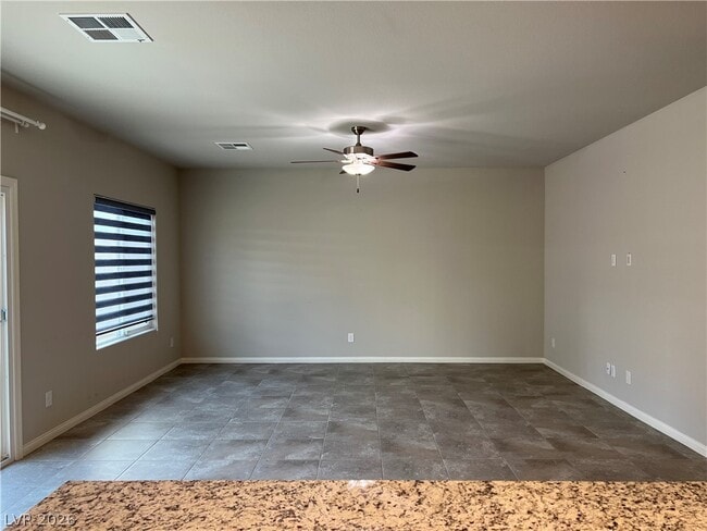Building Photo - 7521 Dragonfruit Ave