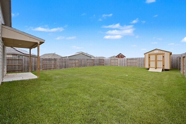 Building Photo - 21154 Vercelli St