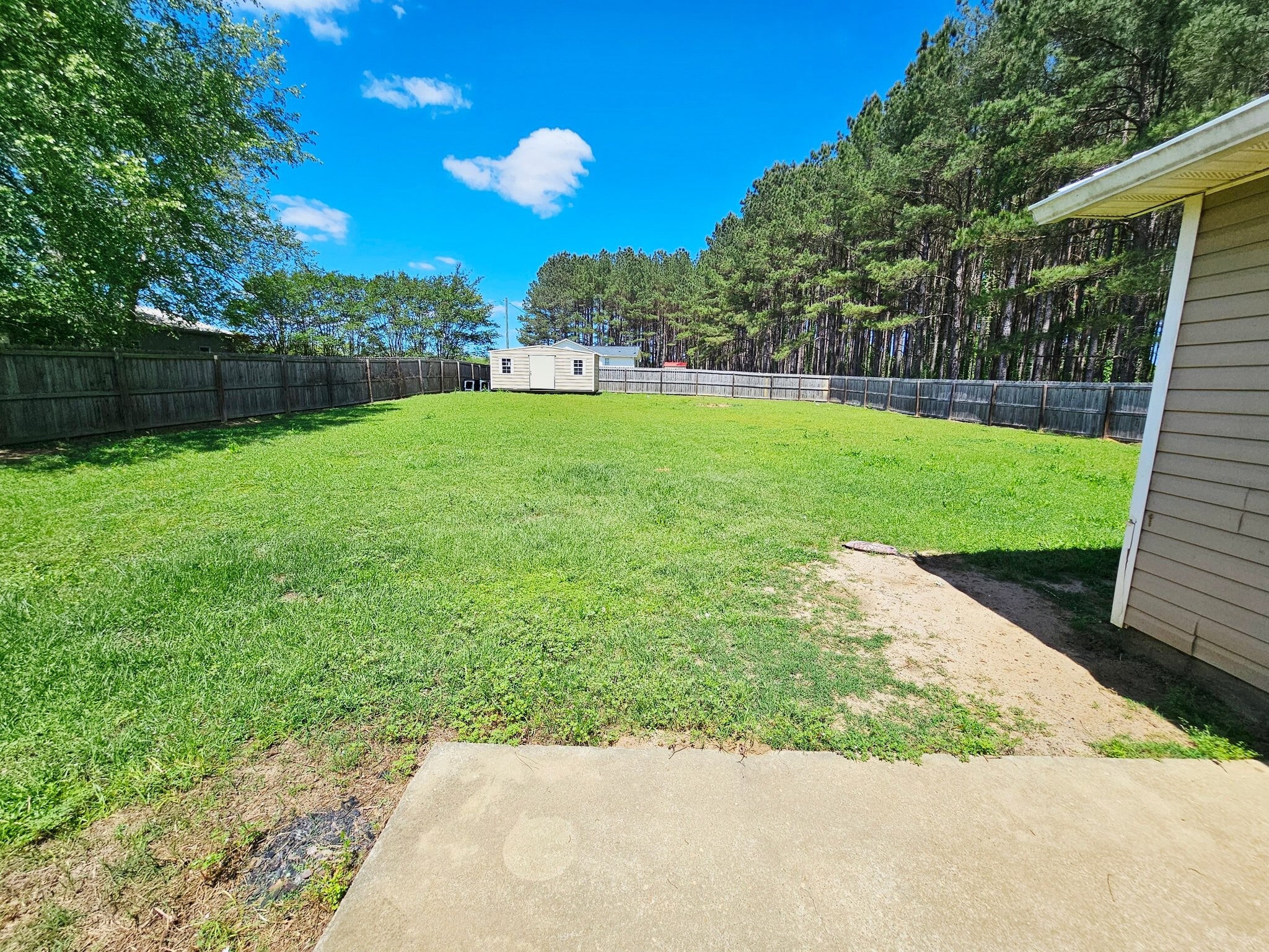 Building Photo - 206 Paulk Rd