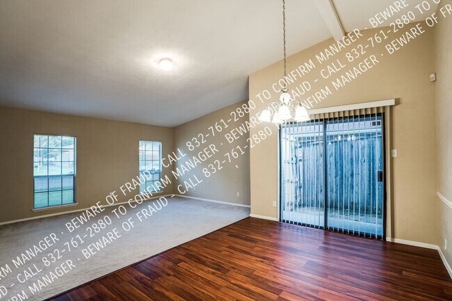 Building Photo - 3121 Fieldview Dr