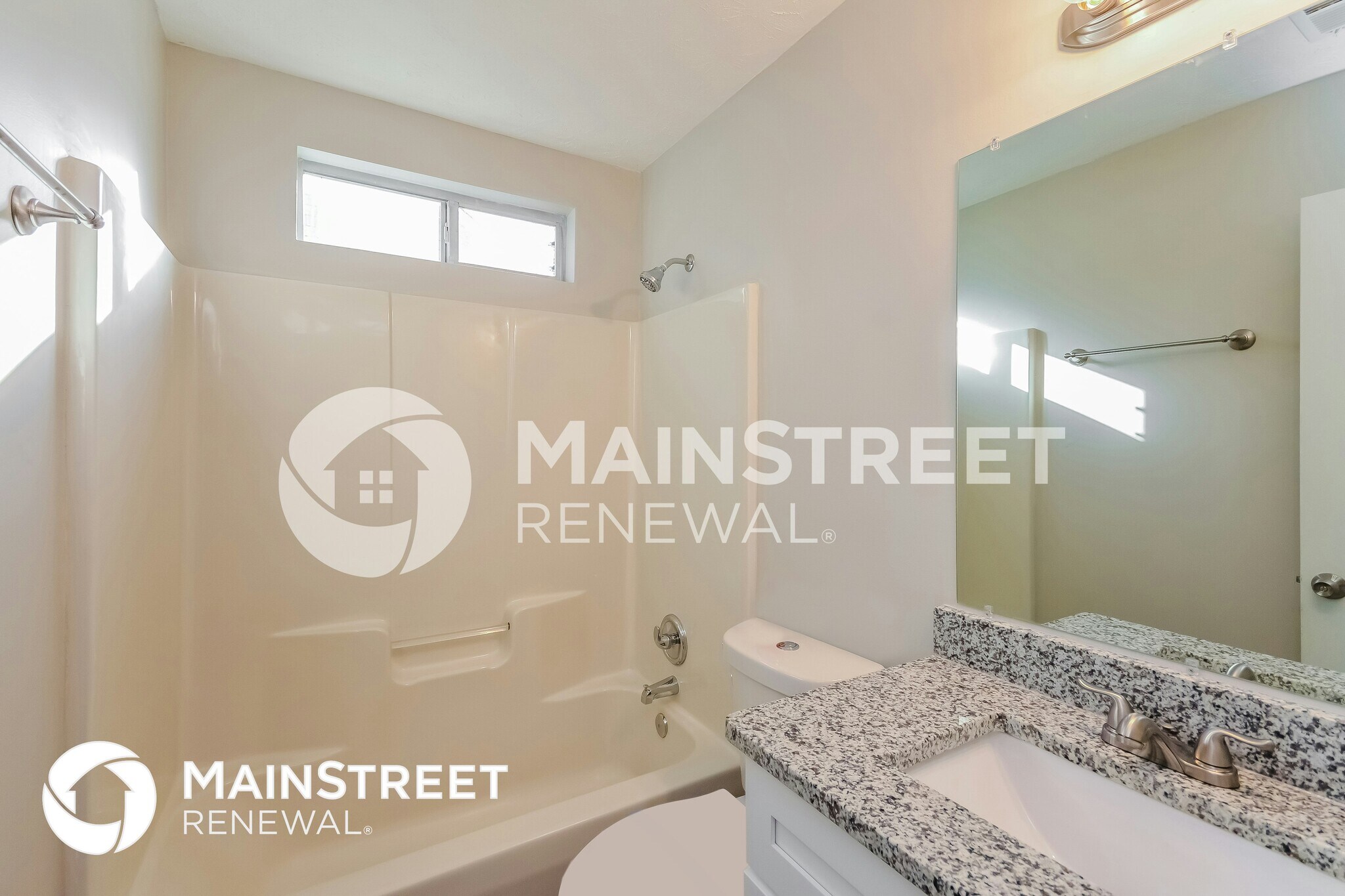 Building Photo - 851 Sweetwater Way