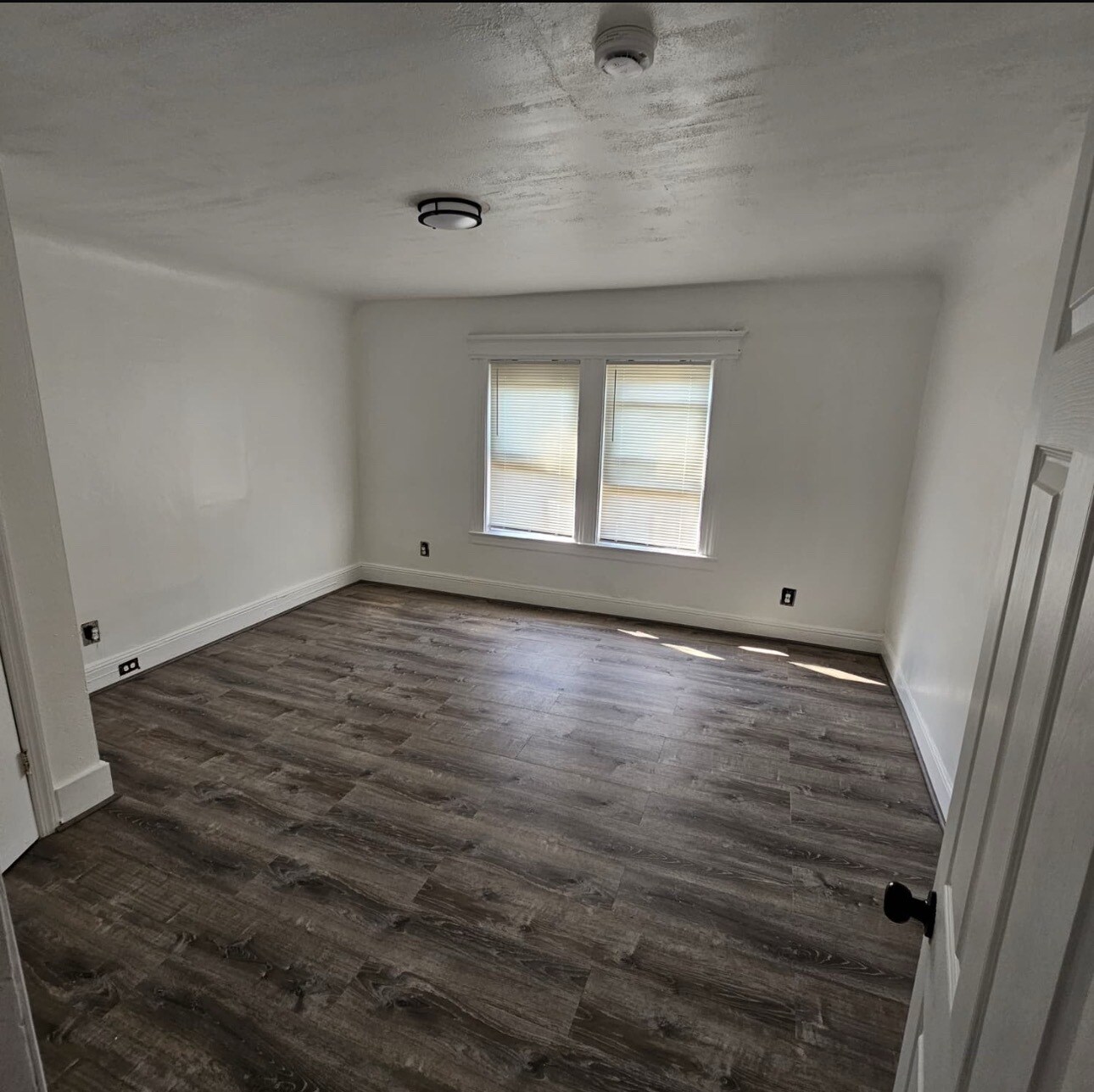 Bedroom - 138 S 10th St