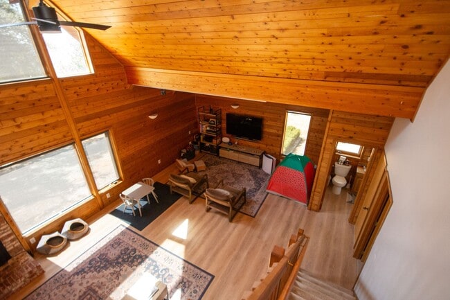 Building Photo - Charming Lindal Cedar Home on 10 Acres
