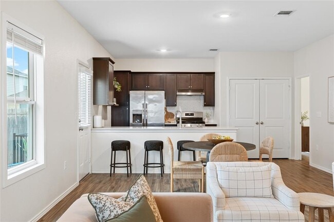 Building Photo - 7101 Spirit Hill Rd