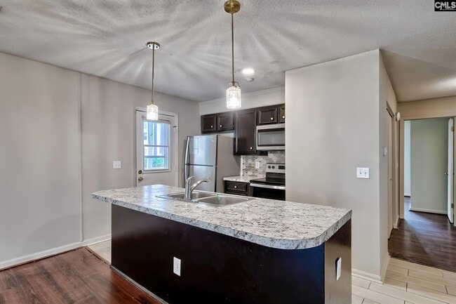 Building Photo - 45 Battery Walk Ct