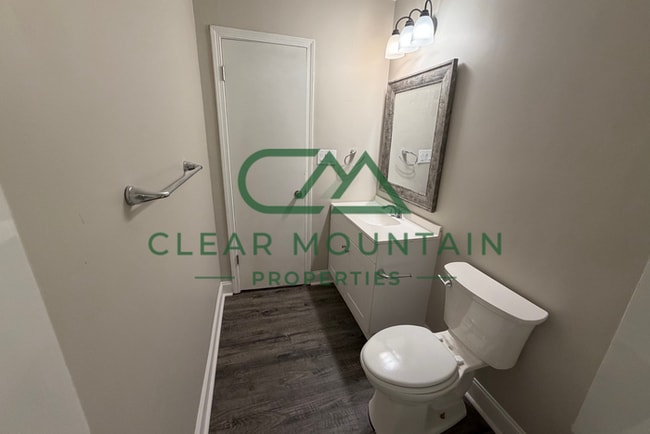 Building Photo - Move-in Special! Limited-Time Leasing Offer!