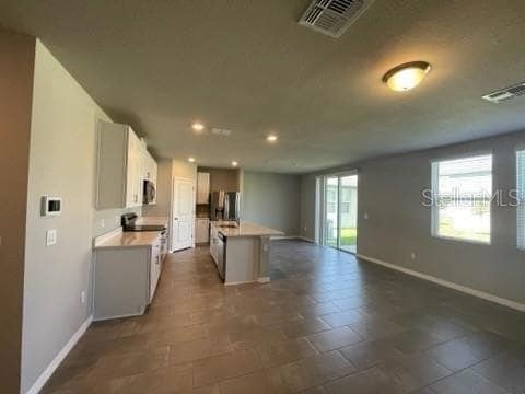 Building Photo - 3314 Fresno Pl