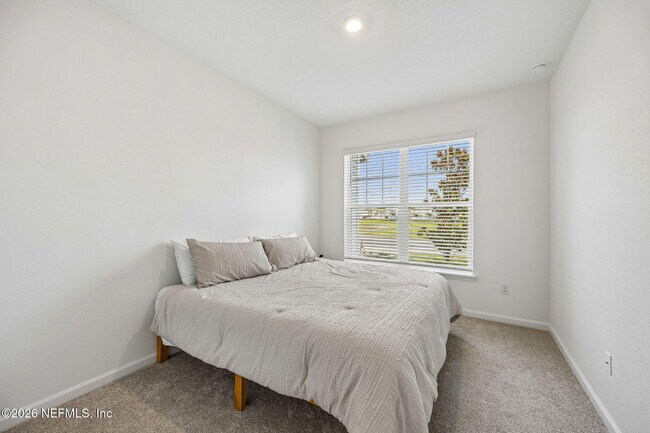 Building Photo - 149 Silver Myrtle Ct