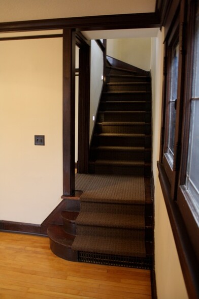 Split Steps going Upstairs - 1816 Madison St