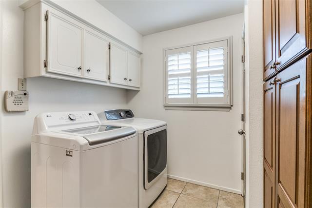Building Photo - 6356 Chesley Ln