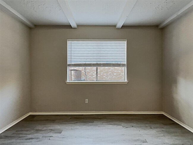 Building Photo - 23414 Cimber Ln