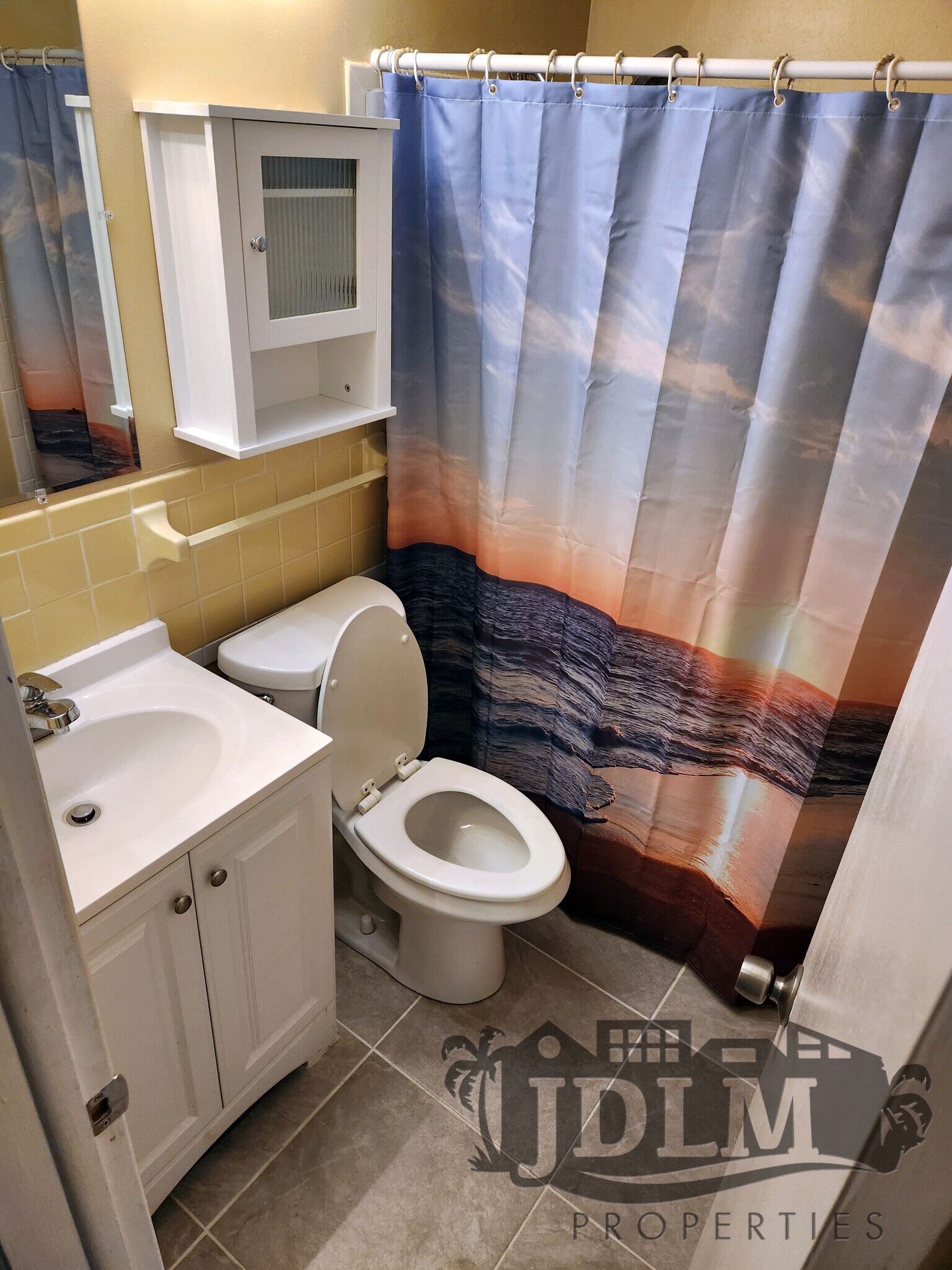 Bathroom - 12511 1st Is