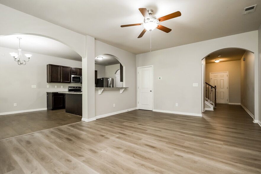 Building Photo - 336 Rankin Cir