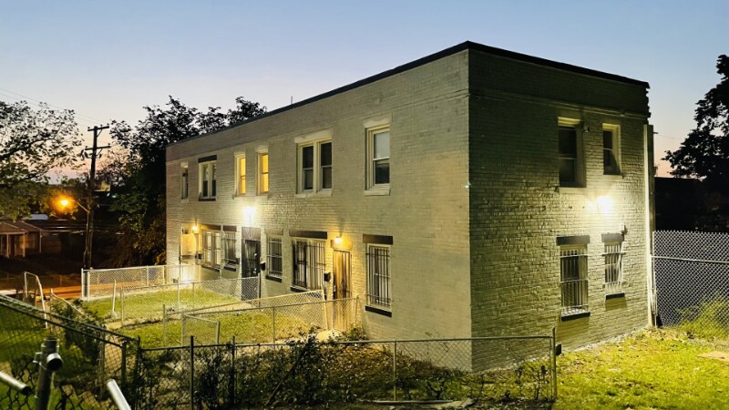Primary Photo - 4974 Benning Rd SE