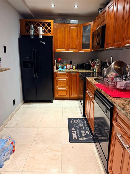 Building Photo - 505 Spencer Dr