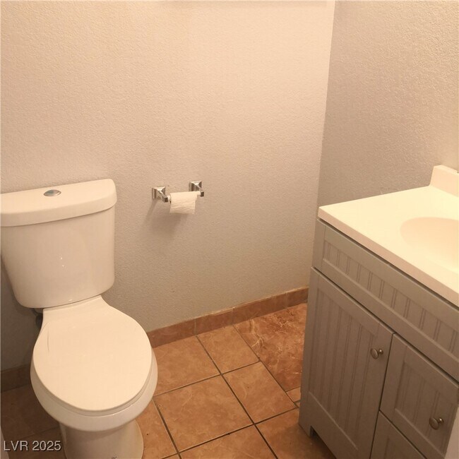 Building Photo - 6750 Del Rey Ave