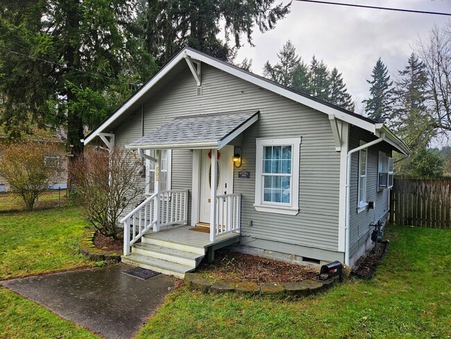 Building Photo - 508 Binghampton St