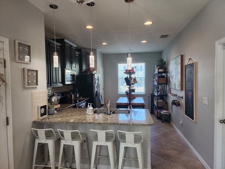 Bar Area - 6413 Boxgrove Dr
