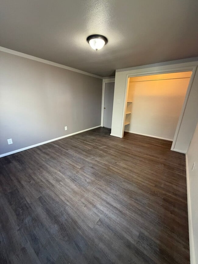 Building Photo - Newly Remodeled 3Bed/ 1Bath