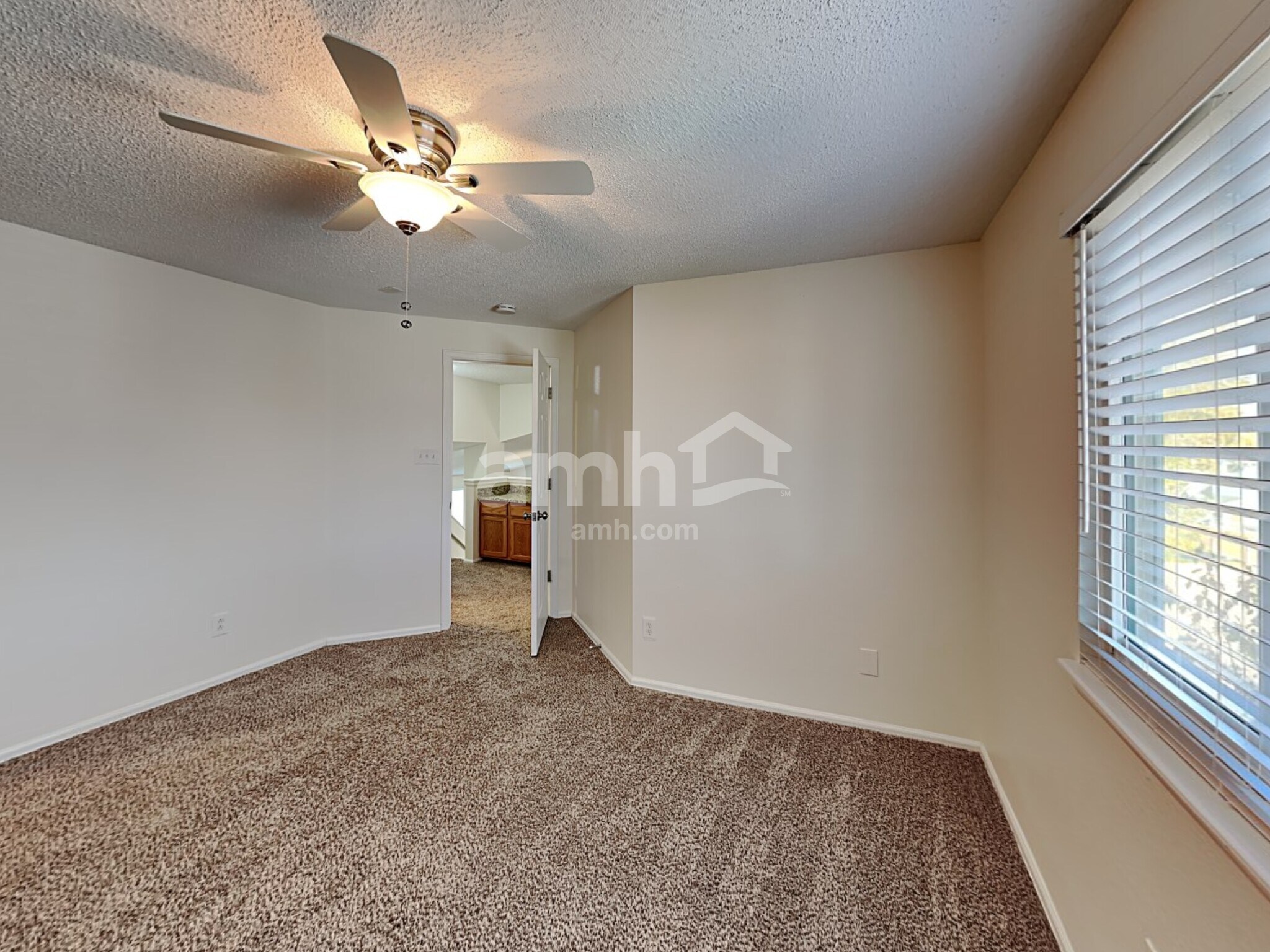 Building Photo - 12034 Glencoe St