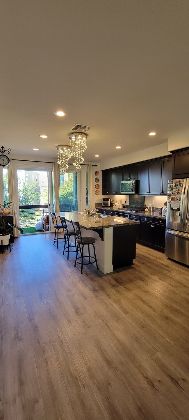 Kitchen Island - 5721 Sterling St