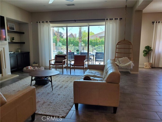 Building Photo - 74185 Anastacia Ln